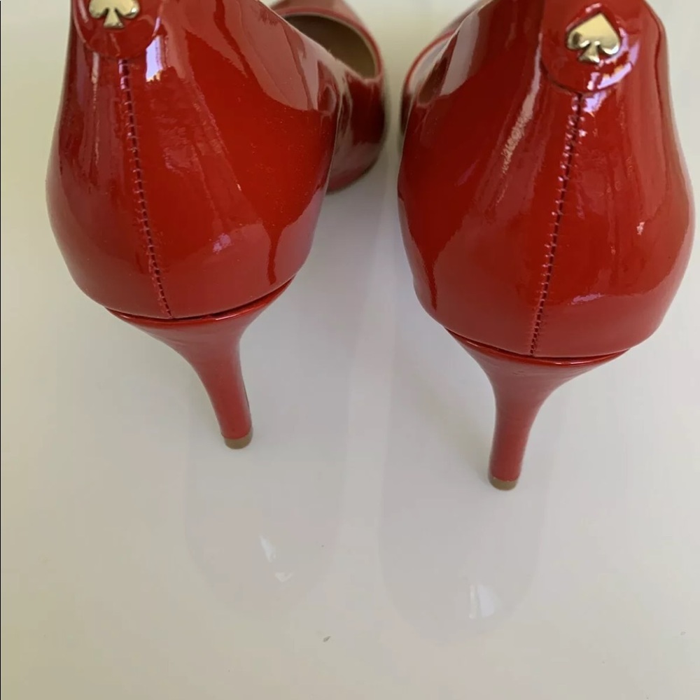 Kate Spade Vida Red Patent Leather Heel Shoe Pump. - Picture 4 of 11